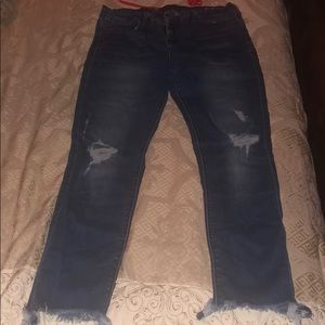 LUCKY BRAND. Legging jeans.